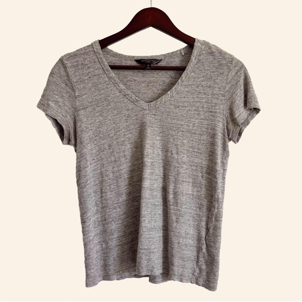 Banana Republic Linen V-Neck T-Shirt